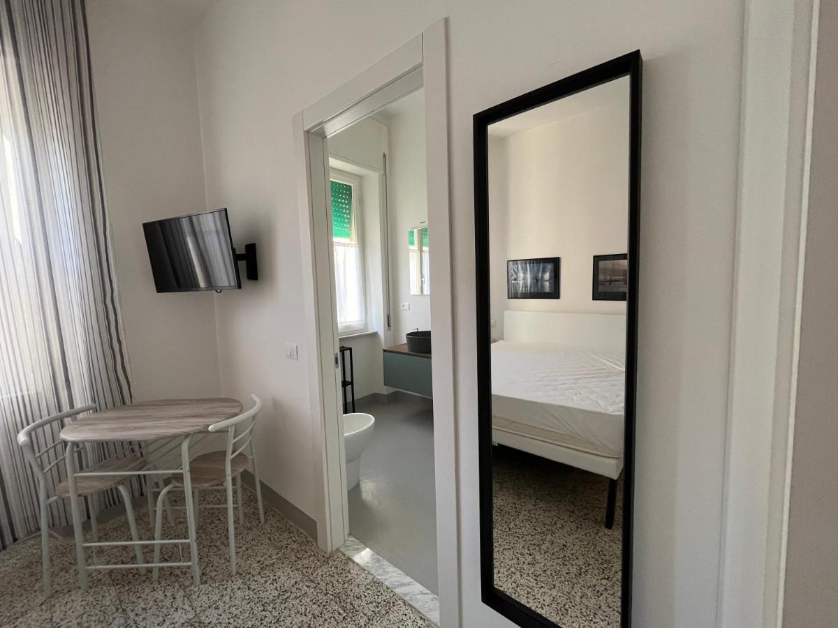 Bed And Coffee Rooms Portoferraio Exterior photo